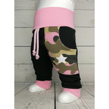 Baby Pumphose mit Tasche Camouflage Tarn schwarz rosa