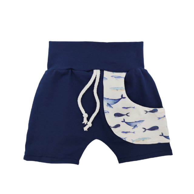 Baby Shorts mit Tasche Wale weiß blau